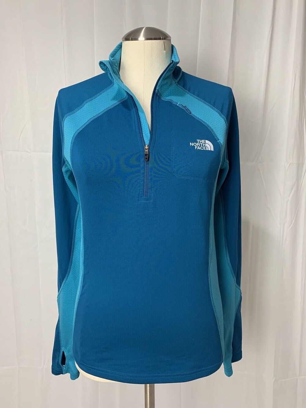 The North Face Woman’s Flight Series 1/4 Zip Pullover Long Sleeve Shirt Blue S